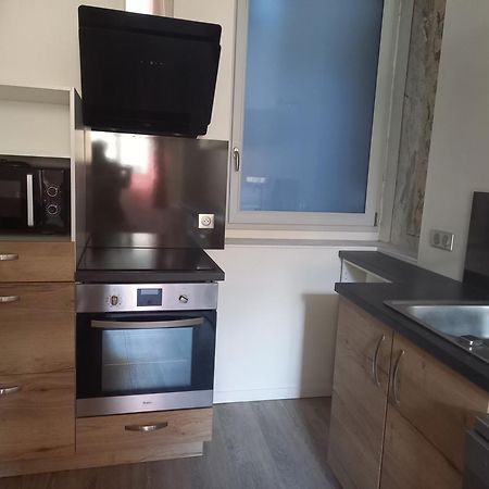 Les Meubles Du Colombier Apartment Lons-le-Saunier Bagian luar foto